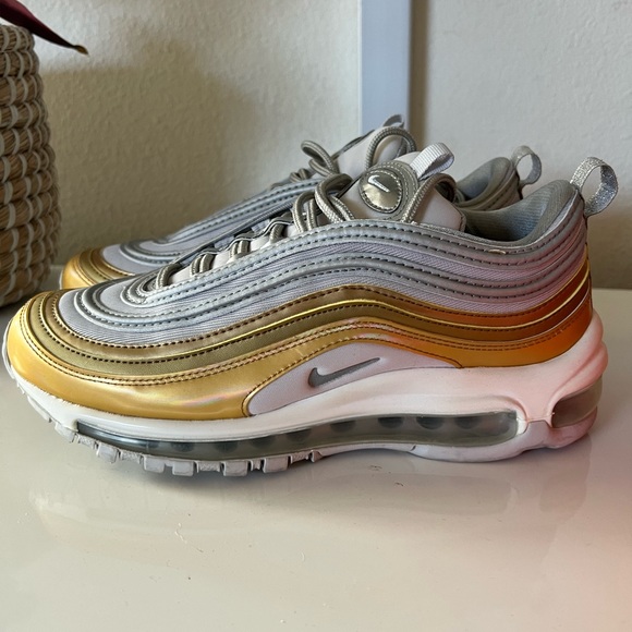 Nike Air Max 97 SE Size 7.5 - Picture 2 of 6